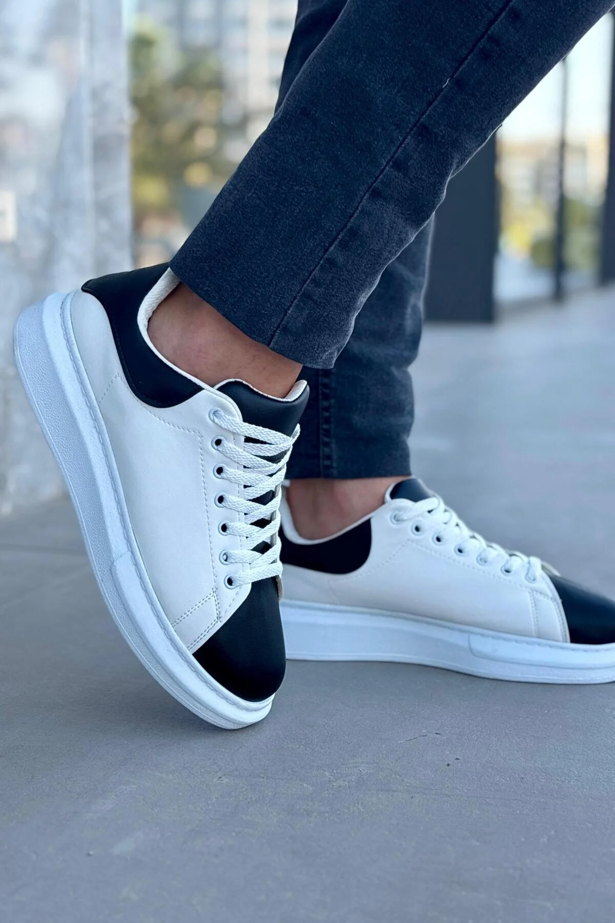 Luis Toronto LT109 Beyaz Siyah Cilt Beyaz Taban Erkek Sneaker Luis Toronto LT109 Beyaz Siyah Cilt Beyaz Taban Erkek Sneaker